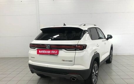 Changan CS35 Plus, 2024 год, 2 050 000 рублей, 6 фотография