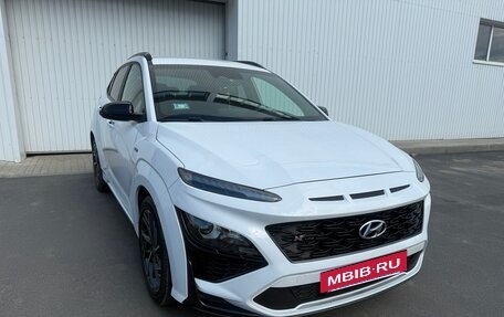 Hyundai Kona I, 2021 год, 2 100 000 рублей, 10 фотография