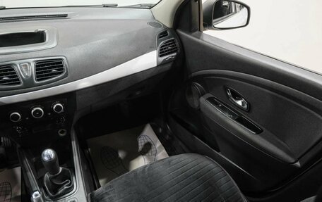 Renault Megane III, 2013 год, 599 000 рублей, 17 фотография