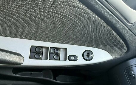 Hyundai Solaris II рестайлинг, 2011 год, 690 000 рублей, 18 фотография