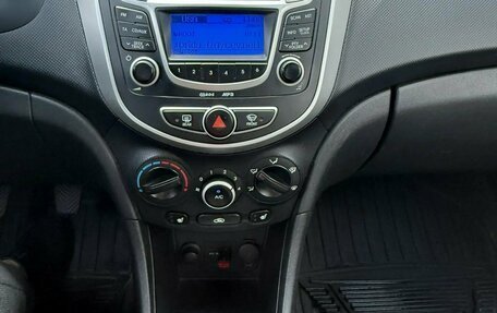 Hyundai Solaris II рестайлинг, 2011 год, 690 000 рублей, 14 фотография