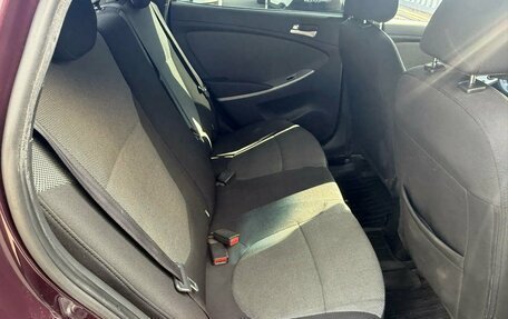 Hyundai Solaris II рестайлинг, 2011 год, 690 000 рублей, 19 фотография