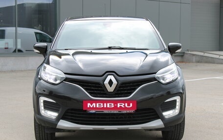 Renault Kaptur I рестайлинг, 2018 год, 1 599 000 рублей, 2 фотография