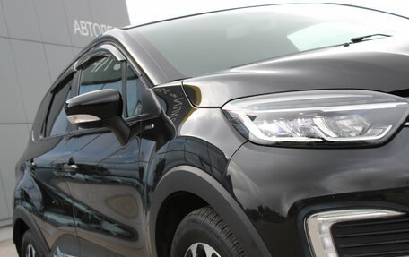 Renault Kaptur I рестайлинг, 2018 год, 1 599 000 рублей, 32 фотография