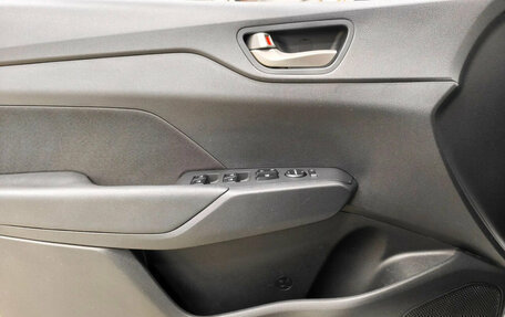 Hyundai Solaris II рестайлинг, 2018 год, 1 305 929 рублей, 6 фотография