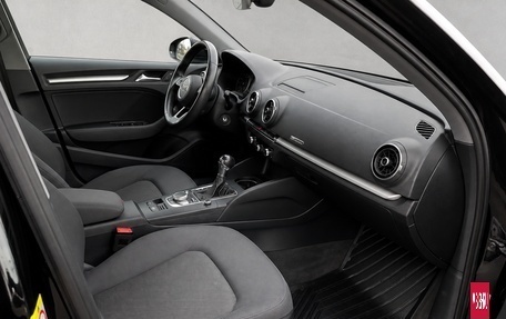 Audi A3, 2018 год, 1 849 732 рублей, 11 фотография