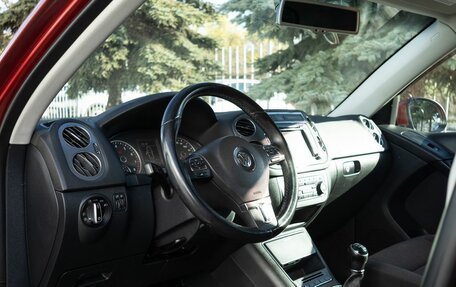 Volkswagen Tiguan I, 2012 год, 1 105 000 рублей, 19 фотография