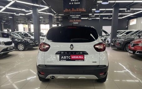 Renault Kaptur I рестайлинг, 2017 год, 1 299 000 рублей, 5 фотография