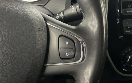 Renault Kaptur I рестайлинг, 2017 год, 1 299 000 рублей, 13 фотография