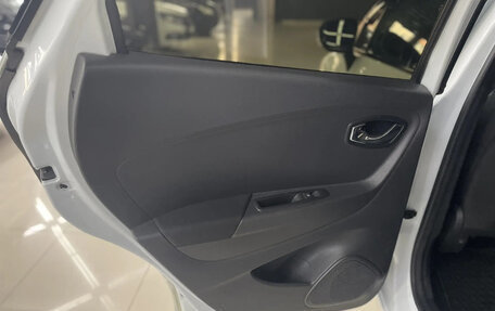 Renault Kaptur I рестайлинг, 2017 год, 1 299 000 рублей, 21 фотография