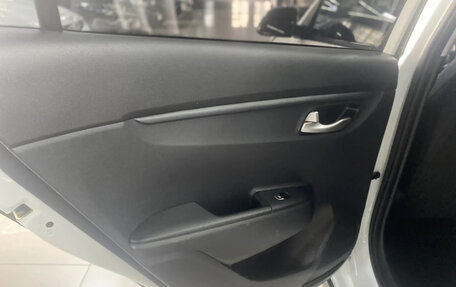 KIA Rio IV, 2020 год, 1 651 000 рублей, 13 фотография