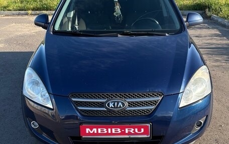 KIA cee'd I рестайлинг, 2008 год, 550 000 рублей, 1 фотография