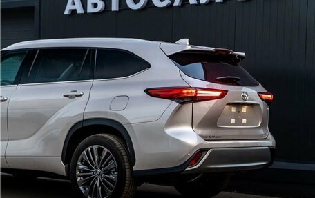 Toyota Highlander, 2026 год, 5 340 000 рублей, 11 фотография