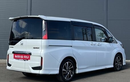 Honda Stepwgn IV, 2019 год, 2 620 000 рублей, 5 фотография