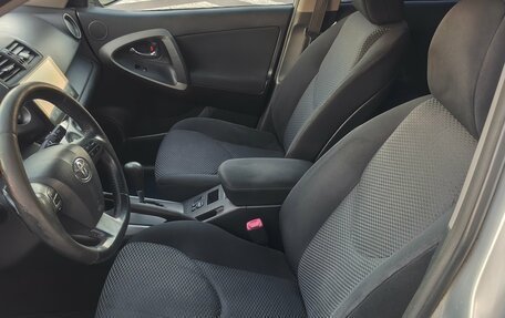 Toyota RAV4, 2010 год, 1 158 000 рублей, 10 фотография