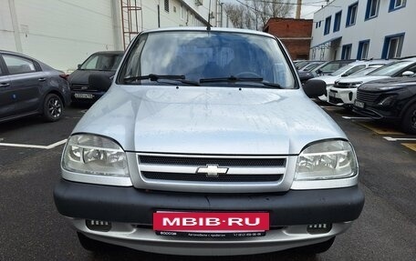 Chevrolet Niva I рестайлинг, 2004 год, 339 000 рублей, 4 фотография