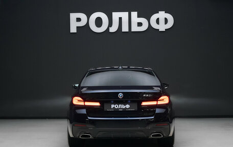 BMW 5 серия, 2022 год, 5 450 000 рублей, 4 фотография