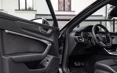 Audi RS 6, 2022 год, 14 200 000 рублей, 17 фотография