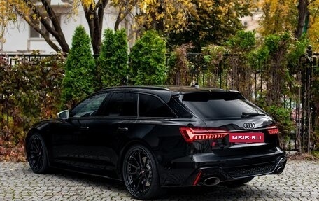 Audi RS 6, 2022 год, 14 200 000 рублей, 8 фотография