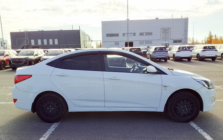 Hyundai Solaris II рестайлинг, 2015 год, 828 000 рублей, 5 фотография
