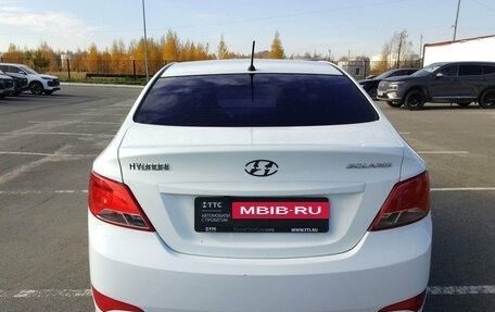 Hyundai Solaris II рестайлинг, 2015 год, 828 000 рублей, 7 фотография