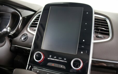 Renault Espace V рестайлинг, 2015 год, 2 349 000 рублей, 18 фотография