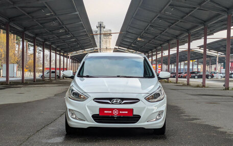 Hyundai Solaris II рестайлинг, 2013 год, 799 900 рублей, 3 фотография