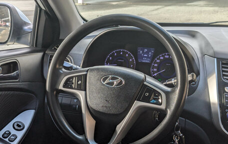 Hyundai Solaris II рестайлинг, 2013 год, 799 900 рублей, 12 фотография