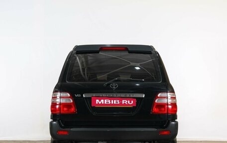 Toyota Land Cruiser 100 рестайлинг 2, 2003 год, 1 979 000 рублей, 6 фотография