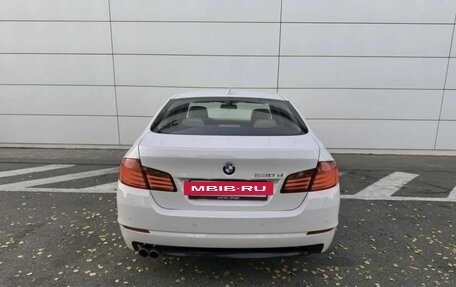 BMW 5 серия, 2012 год, 1 950 000 рублей, 6 фотография
