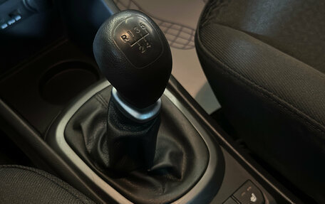 KIA Rio III рестайлинг, 2014 год, 899 000 рублей, 15 фотография