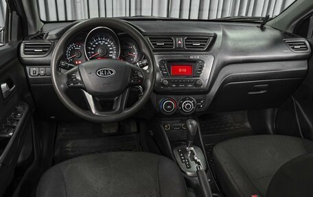 KIA Rio III рестайлинг, 2011 год, 869 000 рублей, 6 фотография