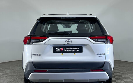 Toyota RAV4, 2025 год, 4 099 000 рублей, 7 фотография