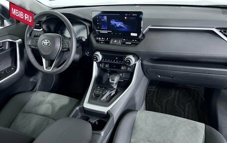 Toyota RAV4, 2025 год, 4 099 000 рублей, 9 фотография