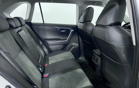 Toyota RAV4, 2025 год, 4 099 000 рублей, 17 фотография