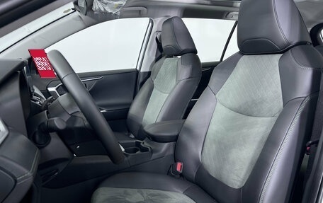 Toyota RAV4, 2025 год, 4 099 000 рублей, 18 фотография