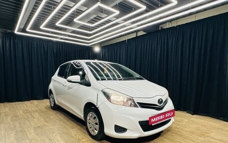 Toyota Vitz, 2013 год, 759 000 рублей, 8 фотография