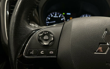 Mitsubishi Outlander III рестайлинг 3, 2022 год, 2 449 000 рублей, 22 фотография