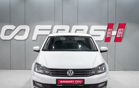 Volkswagen Polo VI (EU Market), 2017 год, 1 199 000 рублей, 2 фотография