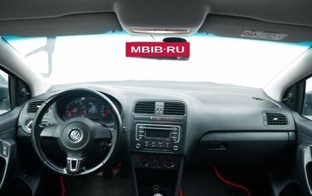 Volkswagen Polo VI (EU Market), 2015 год, 749 000 рублей, 8 фотография