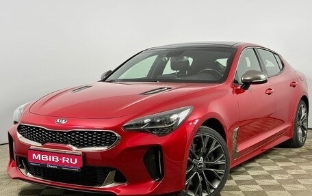 KIA Stinger I, 2018 год, 2 820 000 рублей, 1 фотография