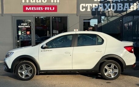 Renault Logan II, 2022 год, 1 250 000 рублей, 5 фотография