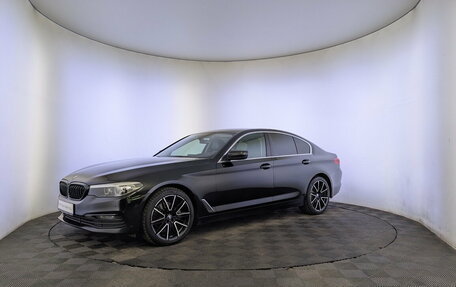 BMW 5 серия, 2019 год, 2 950 000 рублей, 1 фотография