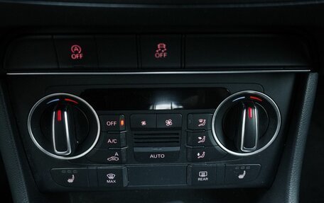 Audi Q3, 2015 год, 1 379 000 рублей, 18 фотография