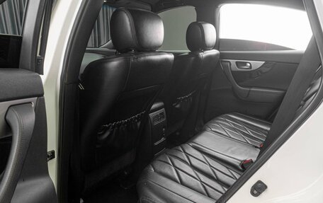 Infiniti FX II, 2012 год, 2 319 000 рублей, 13 фотография