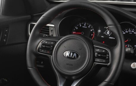 KIA Optima IV, 2017 год, 1 979 000 рублей, 31 фотография