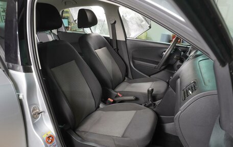Volkswagen Polo VI (EU Market), 2011 год, 969 000 рублей, 8 фотография