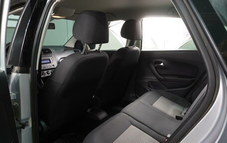 Volkswagen Polo VI (EU Market), 2011 год, 969 000 рублей, 11 фотография