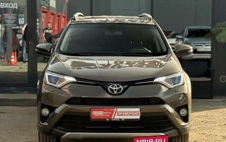 Toyota RAV4, 2017 год, 2 350 000 рублей, 3 фотография