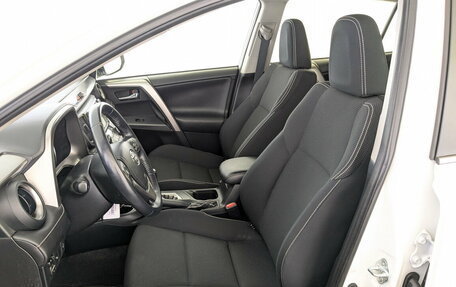 Toyota RAV4, 2015 год, 2 250 000 рублей, 20 фотография